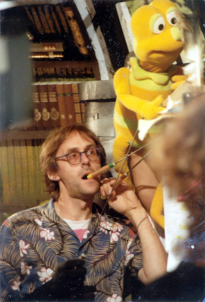 Benni Meuter assistiert Matthias Hirth, 1990.